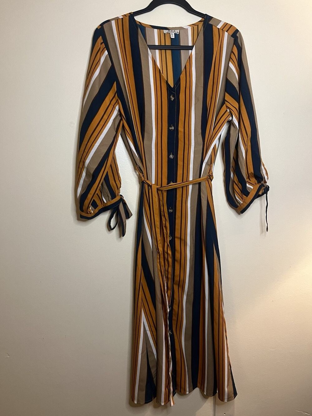 MPH COLLECTION Dress Size XL Multicolor long button up Women